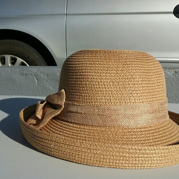 designer straw hats